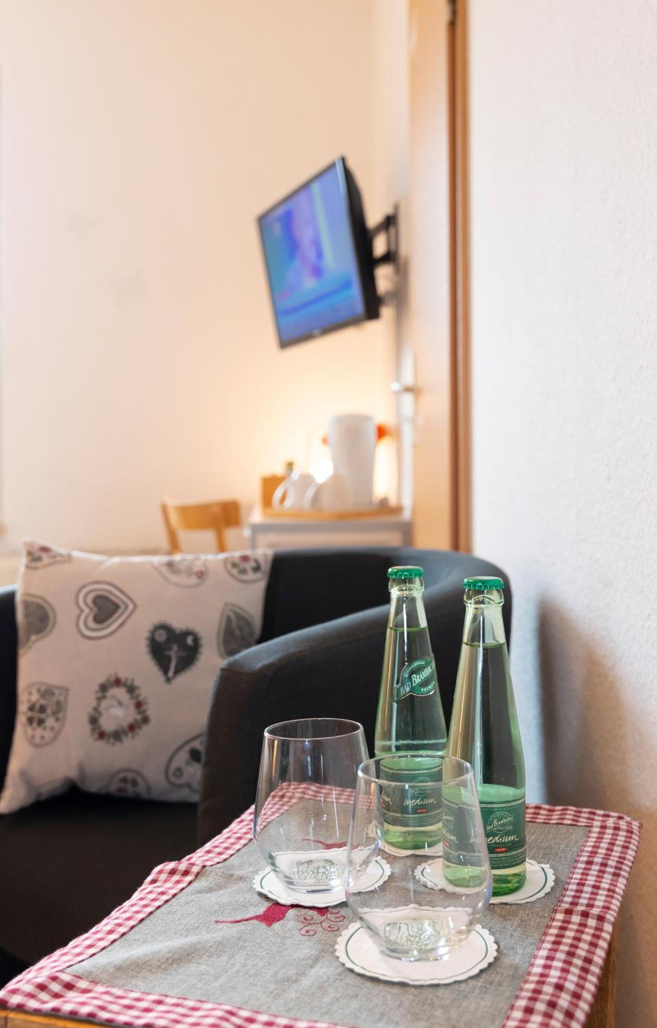 Pension Zum Schotten Zella-Mehlis Esterno foto