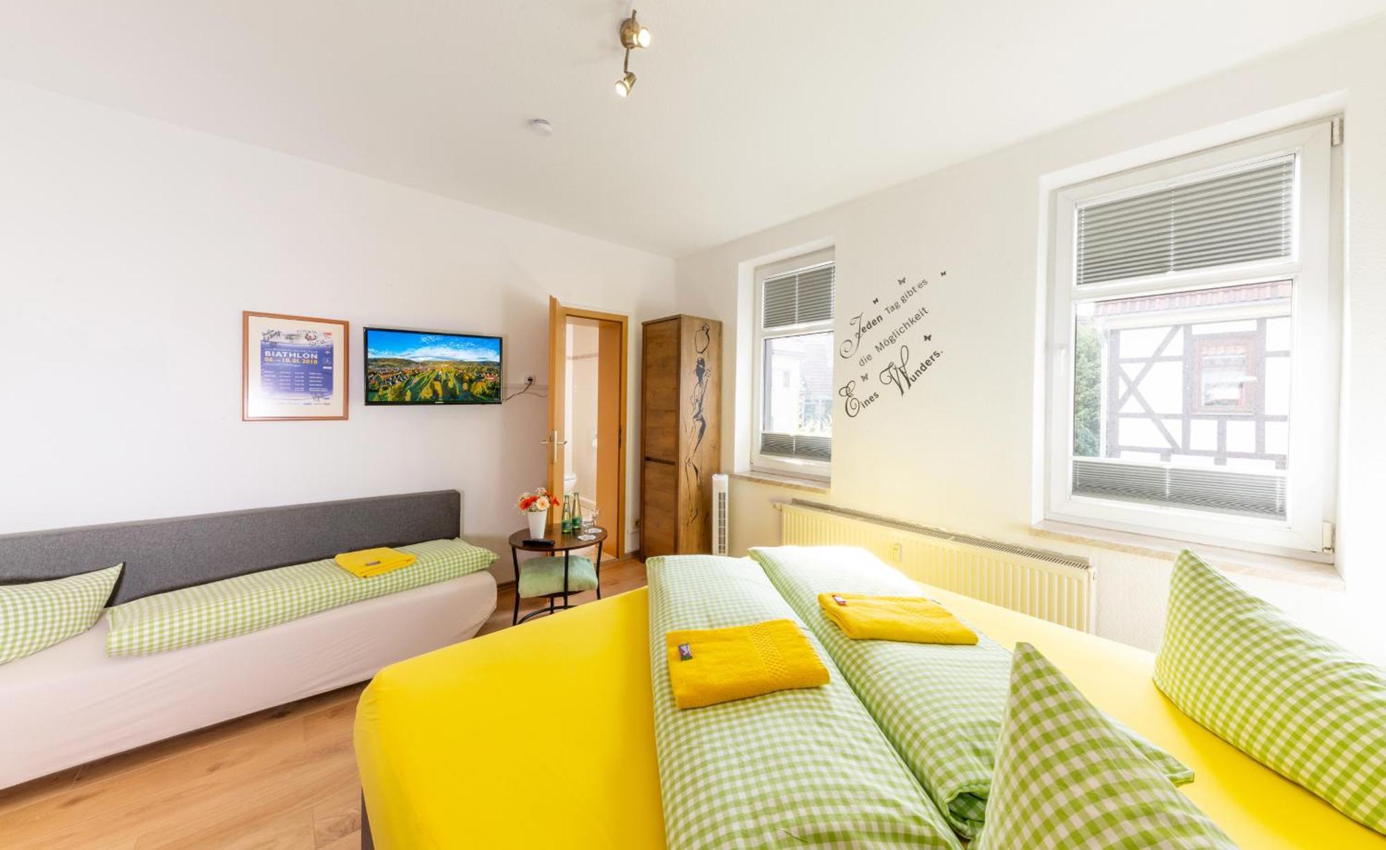 Pension Zum Schotten Zella-Mehlis Esterno foto