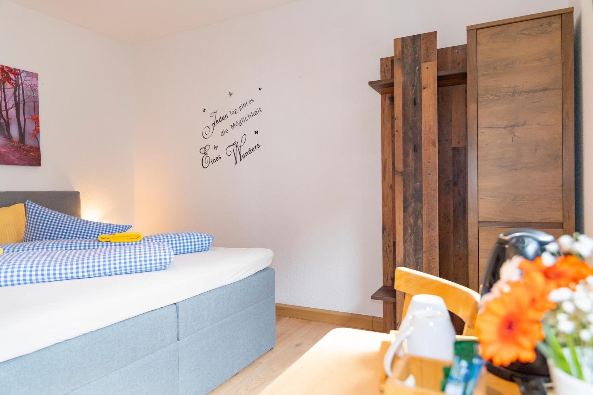 Pension Zum Schotten Zella-Mehlis Esterno foto