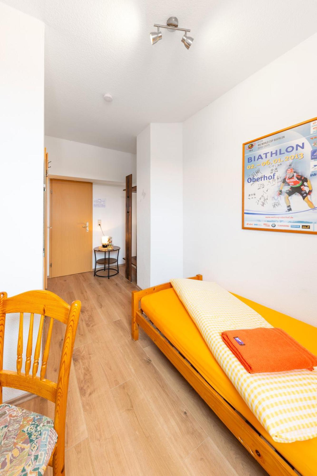Pension Zum Schotten Zella-Mehlis Esterno foto