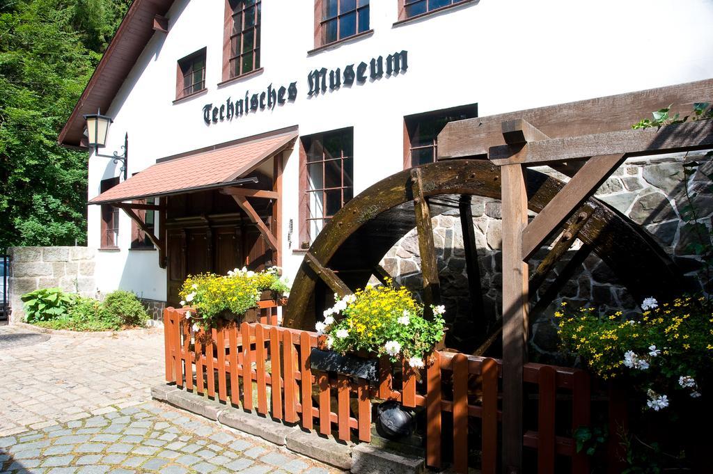 Pension Zum Schotten Zella-Mehlis Esterno foto
